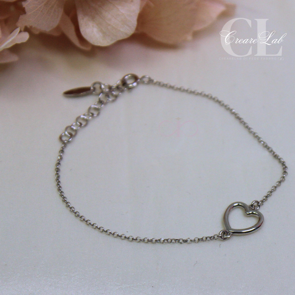 Bracciale cul cûr in man