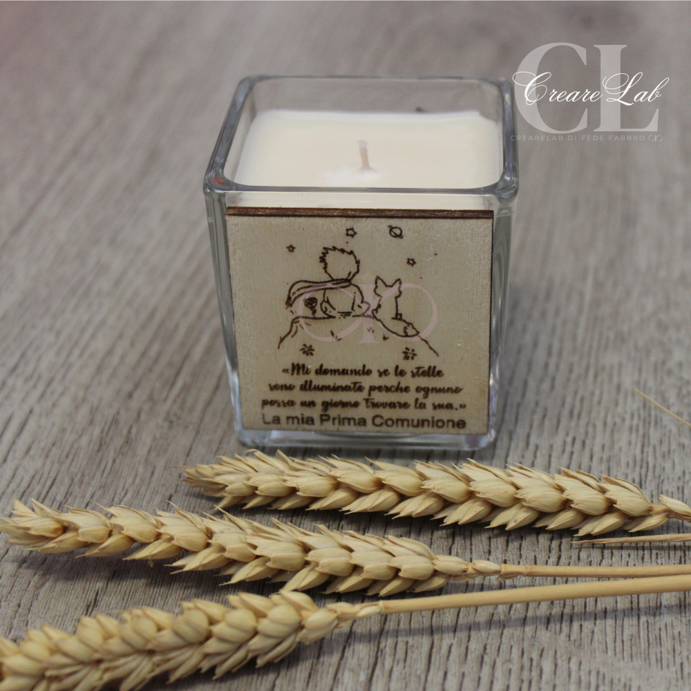 Candela con incisione