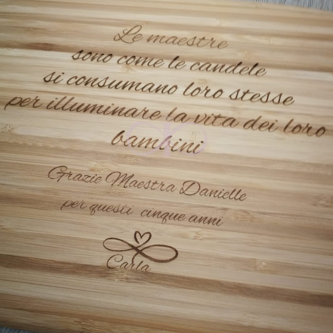 TAGLIERE IN LEGNO FRASE LASER